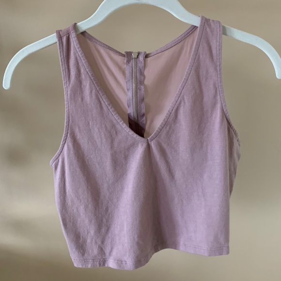 Mesh and open back tank - Picture 1 of 3